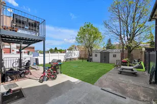 20-49 49th St, Astoria, NY 11105 - Photo 23