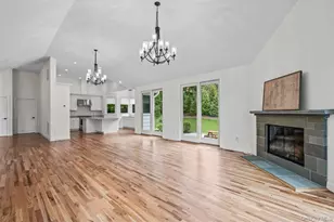 200 Cleft Rd, Mill Neck, NY 11765 - Photo 33