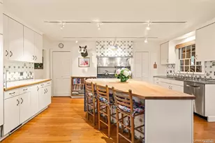 200 Cleft Rd, Mill Neck, NY 11765 - Photo 13