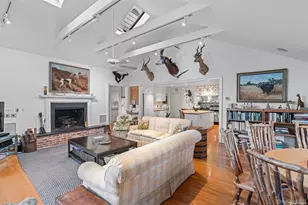 200 Cleft Rd, Mill Neck, NY 11765 - Photo 15
