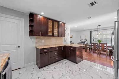 556 Park Avenue, West Hempstead, NY 11552 - Photo 9