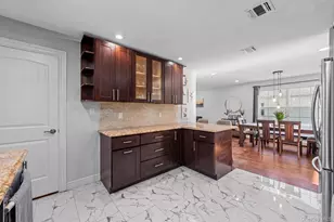 556 Park Ave, West Hempstead, NY 11552 - Photo 9