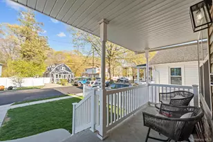 556 Park Ave, West Hempstead, NY 11552 - Photo 3