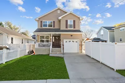 556 Park Avenue, West Hempstead, NY 11552 - Photo 1