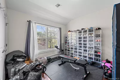 556 Park Avenue, West Hempstead, NY 11552 - Photo 19