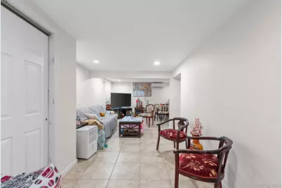 556 Park Avenue, West Hempstead, NY 11552 - Photo 27