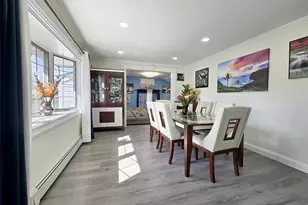 17 Gregory Dr, Ronkonkoma, NY 11779 - Photo 3
