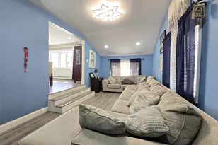 17 Gregory Dr, Ronkonkoma, NY 11779 - Photo 9