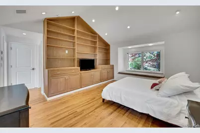 56 Westminster Road, Scarsdale, NY 10583 - Photo 17