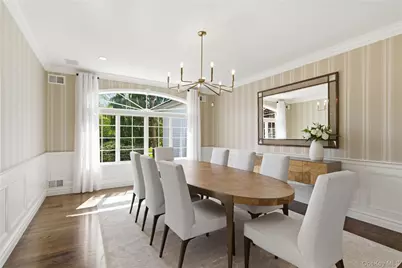 46 Hunting Hollow Court, Dix Hills, NY 11746 - Photo 15