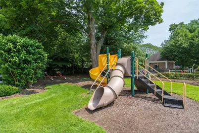 46 Hunting Hollow Court, Dix Hills, NY 11746 - Photo 39