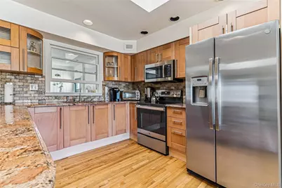22 Meadow Lane, Westhampton Beach, NY 11978 - Photo 13