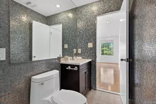 18 Windemere Way, Woodbury, NY 11797 - Photo 29