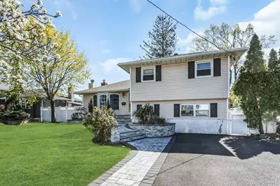 449 2nd Avenue, Massapequa Park, NY 11762 - Photo 3