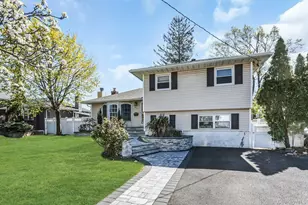 449 2nd Ave, Massapequa Park, NY 11762 - Photo 3