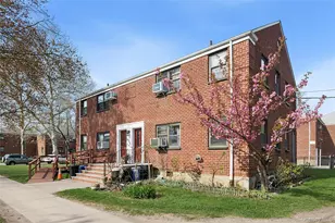 16-40 160th St, Whitestone, NY 11357 - Photo 7