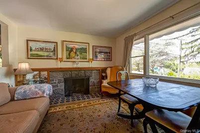 10 McKenzie Street, Huntington, NY 11743 - Photo 9