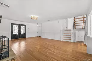 7 Waterview Ave, Massapequa, NY 11758 - Photo 19