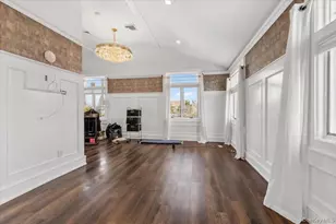 7 Waterview Ave, Massapequa, NY 11758 - Photo 33
