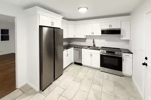 13 Winston Ln, Port Jefferson Station, NY 11776 - Photo 7