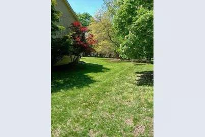 92 Scotland Hill Road, Chestnut Ridge, NY 10977 - Photo 9