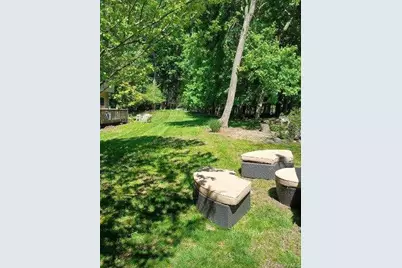 92 Scotland Hill Road, Chestnut Ridge, NY 10977 - Photo 3