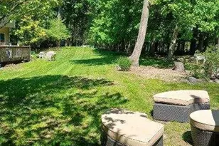 92 Scotland Hill Rd, Chestnut Ridge, NY 10977 - Photo 3