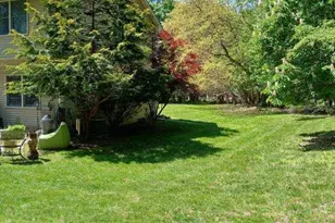 92 Scotland Hill Rd, Chestnut Ridge, NY 10977 - Photo 5