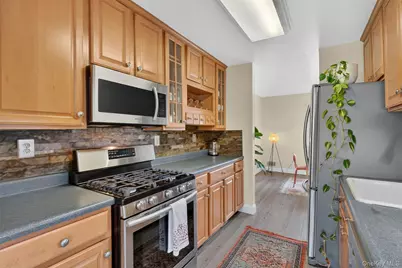 11 Squires Gate #unit B, Poughkeepsie, NY 12603 - Photo 15