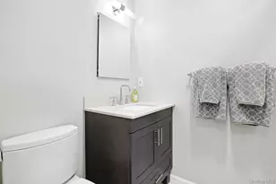 1502 Regent Dr, Mount Kisco, NY 10549 - Photo 15