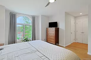 1502 Regent Dr, Mount Kisco, NY 10549 - Photo 13