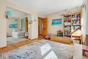 130 Woodhollow Ln, New Rochelle, NY 10804 - Photo 25