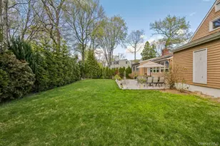 130 Woodhollow Ln, New Rochelle, NY 10804 - Photo 37