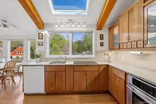 130 Woodhollow Ln, New Rochelle, NY 10804 - Photo 13