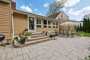 130 Woodhollow Ln, New Rochelle, NY 10804 - Photo 35
