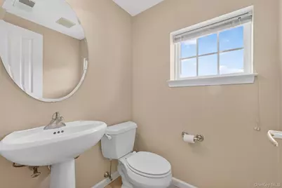 422 Highridge Court #422, Peekskill, NY 10566 - Photo 17