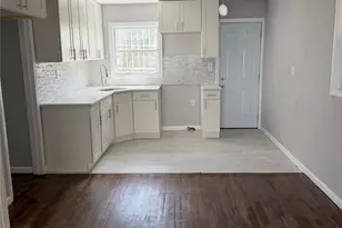 128-15 235th St, Rosedale, NY 11422 - Photo 5
