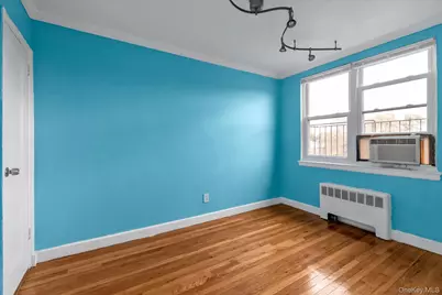 275 Maple Avenue #D6, Rockville Centre, NY 11570 - Photo 11