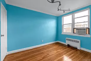 275 Maple Ave, Rockville Centre, NY 11570 - Photo 11