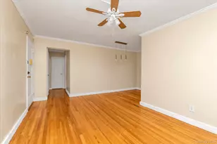 275 Maple Ave, Rockville Centre, NY 11570 - Photo 5