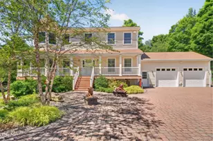 433 Barrett Hill Rd, Mahopac, NY 10541 - Photo 3