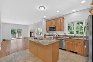 433 Barrett Hill Rd, Mahopac, NY 10541 - Photo 11