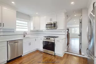 8 Thayer Pl, New York, NY 10306 - Photo 9