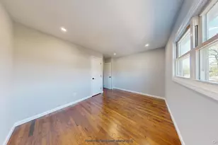 8 Thayer Pl, New York, NY 10306 - Photo 17