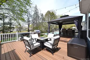 30 Myrtle Ln, Patchogue, NY 11772 - Photo 25
