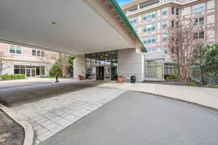 300 E Overlook, Port Washington, NY 11050 - Photo 3