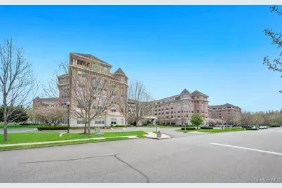 300 E Overlook #534, Port Washington, NY 11050 - Photo 5