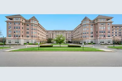 300 E Overlook #534, Port Washington, NY 11050 - Photo 1