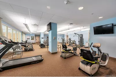 300 E Overlook #534, Port Washington, NY 11050 - Photo 23