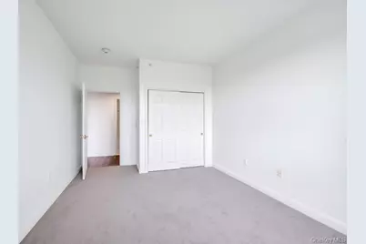 300 E Overlook #534, Port Washington, NY 11050 - Photo 15